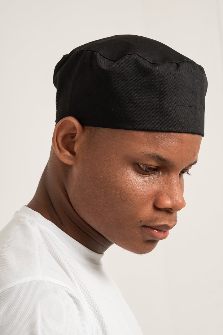 Gorro de chef con calavera negra
